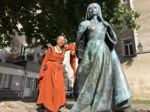Maelle Interview La rayonnantes- Tous droits réservés (c) La rayonnantes - Autorisation d'utilisation dans le cadre de cet article par Mathilde Dalle